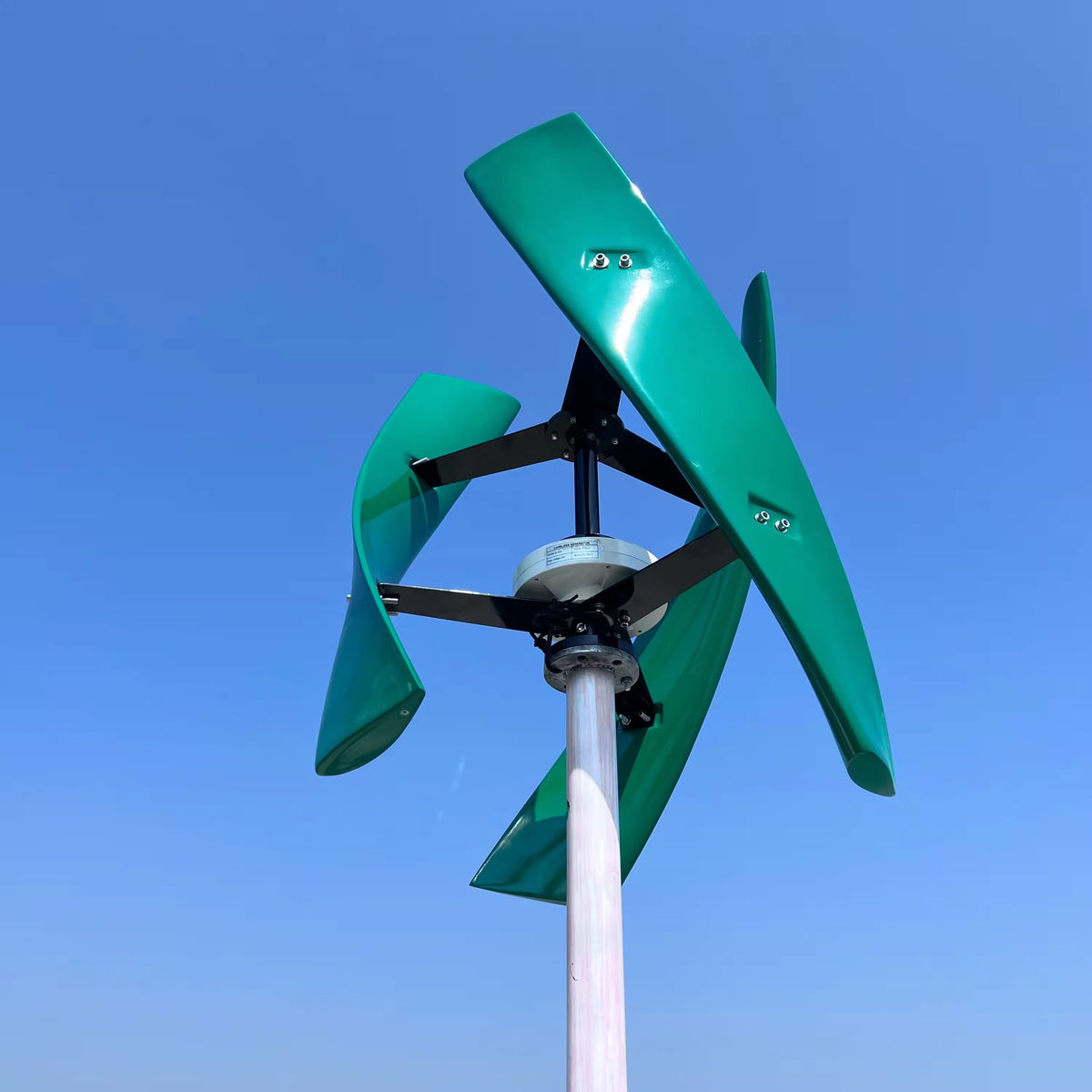 Vertical Axis Wind Turbine  - 2KW Quiet Design for Home, Rooftop & Urban Areas
